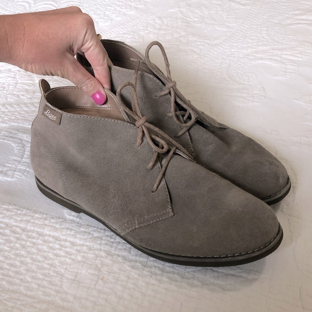 G. H. Bass & Co Elyse Ankle Suede Boots Gray/Brown